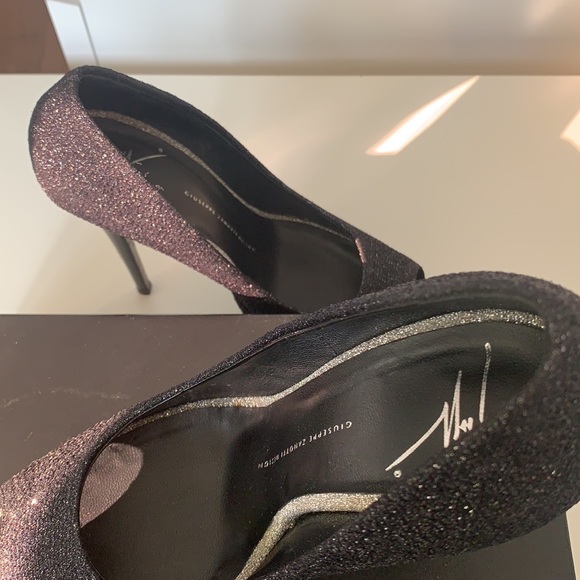 Giuseppe Zanotti Design Sparkly Pumps sz 37.5 - Picture 4 of 4